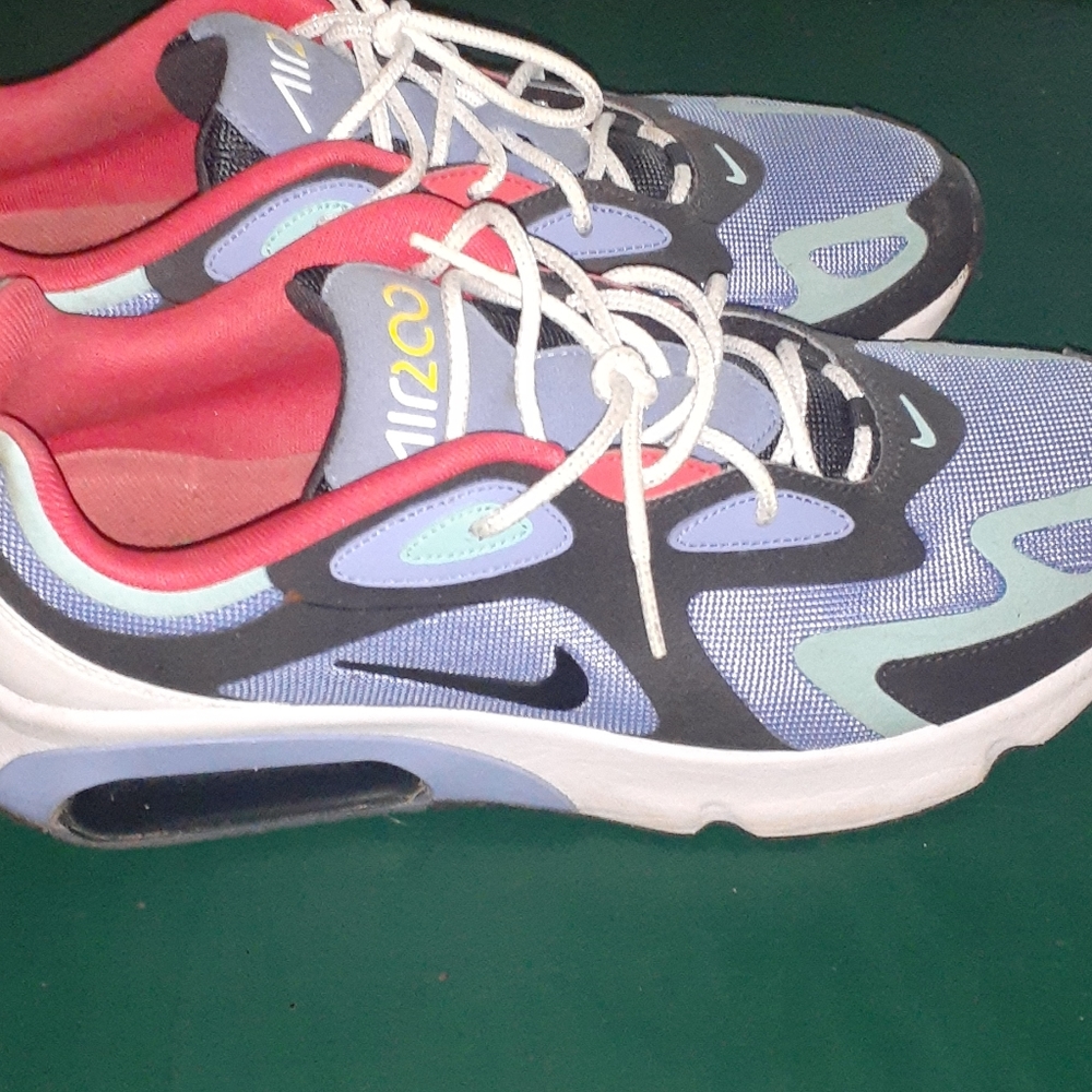 Nike